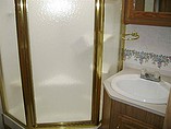 1998 Fleetwood Bounder Photo #10