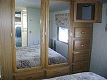 1998 Fleetwood Bounder Photo #13