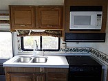 1999 Fleetwood Bounder Photo #19