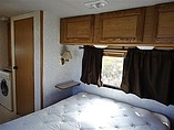 1999 Fleetwood Bounder Photo #29