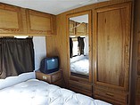 1999 Fleetwood Bounder Photo #30