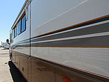 1999 Fleetwood Bounder Photo #7