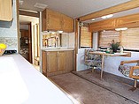 1999 Fleetwood Bounder Photo #8