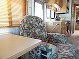 1999 Fleetwood Bounder Photo #13