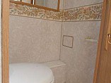 1999 Fleetwood Bounder Photo #23