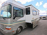 2000 Fleetwood Bounder Photo #3