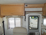 2000 Fleetwood Bounder Photo #9