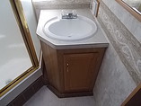 2000 Fleetwood Bounder Photo #19