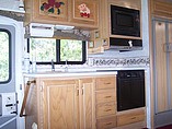 2000 Fleetwood Bounder Photo #25