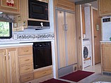 2000 Fleetwood Bounder Photo #26