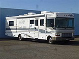 2001 Fleetwood Bounder Photo #4
