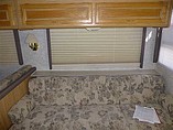 2001 Fleetwood Bounder Photo #18