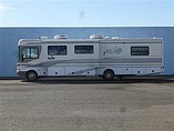 2001 Fleetwood Bounder Photo #27