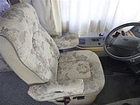 2001 Fleetwood Bounder Photo #44