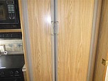 2001 Fleetwood Bounder Photo #52
