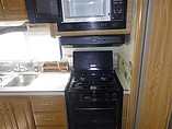 2001 Fleetwood Bounder Photo #54