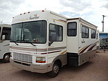 2002 Fleetwood Bounder Photo #2
