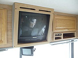 2002 Fleetwood Bounder Photo #6