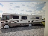 2004 Fleetwood Bounder Photo #2