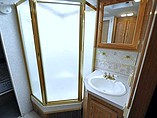 1999 Fleetwood Bounder Photo #10