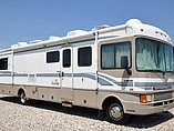 1999 Fleetwood Bounder Photo #16