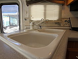 2002 Fleetwood Bounder Photo #7