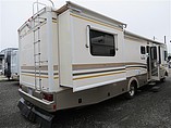 2002 Fleetwood Bounder Photo #5