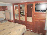 2005 Fleetwood Bounder Photo #6