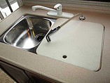 2005 Fleetwood Bounder Photo #12