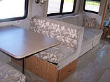 2005 Fleetwood Bounder Photo #10