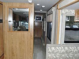2005 Fleetwood Bounder Photo #11