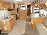 2005 Fleetwood Bounder Photo #5