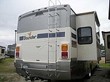 2006 Fleetwood Bounder Photo #3