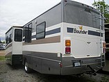 2006 Fleetwood Bounder Photo #4