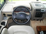 2006 Fleetwood Bounder Photo #7
