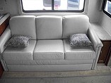 2006 Fleetwood Bounder Photo #11