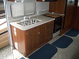 2006 Fleetwood Bounder Photo #13