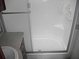 2006 Fleetwood Bounder Photo #18