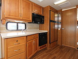 2006 Fleetwood Bounder Photo #6