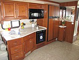 2006 Fleetwood Bounder Photo #6