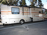 2006 Fleetwood Bounder Photo #9