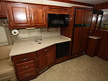 2006 Fleetwood Bounder Photo #12
