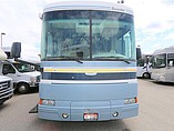 2004 Fleetwood Bounder Photo #2