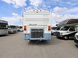 2004 Fleetwood Bounder Photo #8