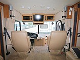 2004 Fleetwood Bounder Photo #10