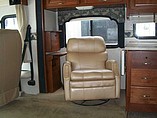 2005 Fleetwood Bounder Photo #8