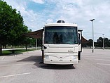 2008 Fleetwood Bounder Photo #3