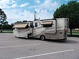 2008 Fleetwood Bounder Photo #6