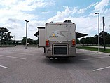 2008 Fleetwood Bounder Photo #8