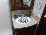2008 Fleetwood Bounder Photo #25